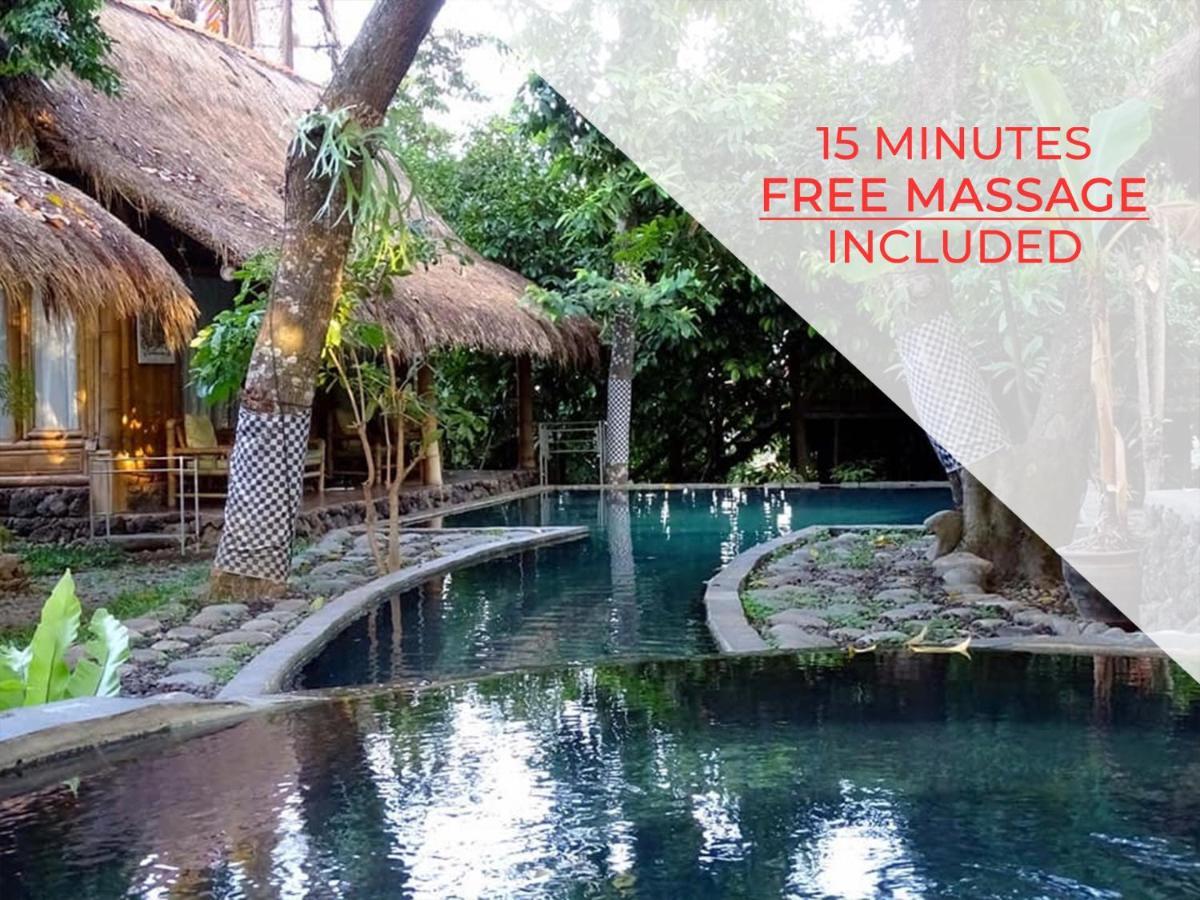 Omunity Bali Hotel Singaraja Buitenkant foto